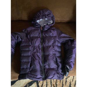 Jacket This is a kids jacket size 7/8 color purple, with hood zipper works up